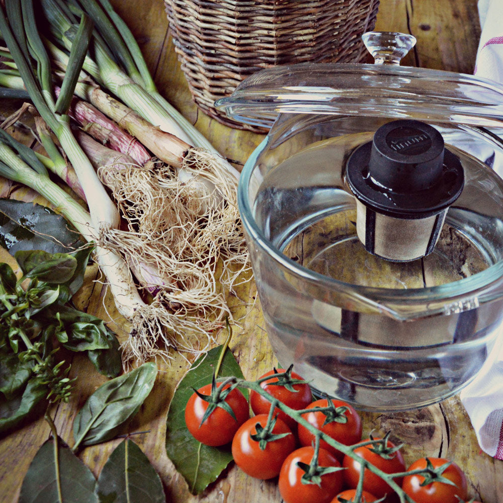 Tea Infuser for Loose Leaf Tea and Spices - Finum Floating Basket Permanent Filter